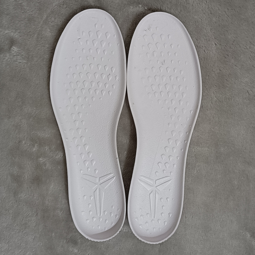 พื้นรองเท้า Kobe 8 รุ่น Kobe 8 พื้นรองเท้าบาสเก็ตบอลพื้นรองเท้ากันกระแทกแบบเต็มความยาวพื้นรองเท้าดู