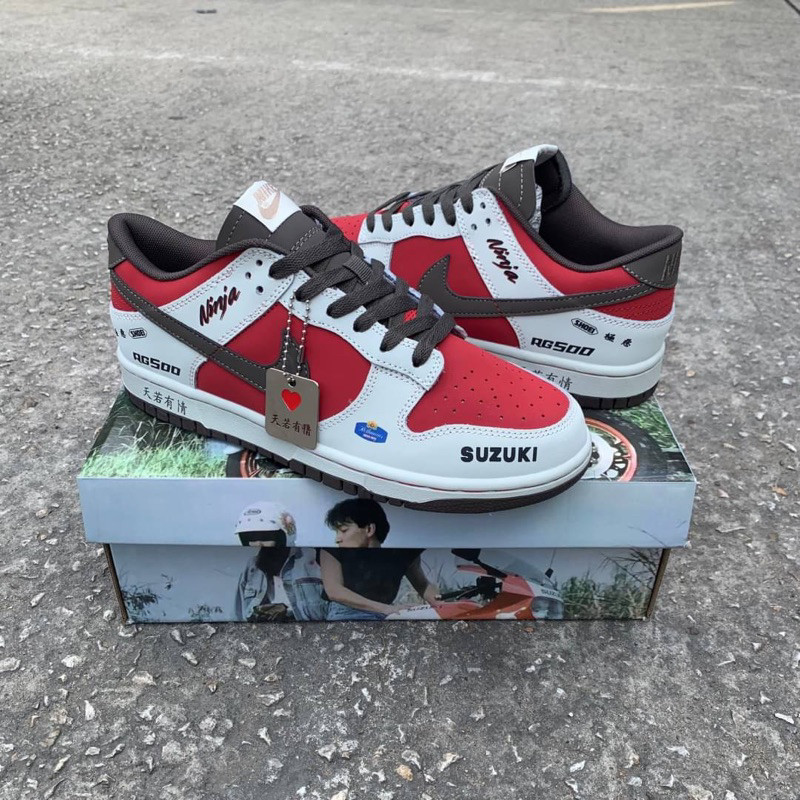 



 ♞,♘Nike Dunk Low Suzuki RG500 (size40-45)