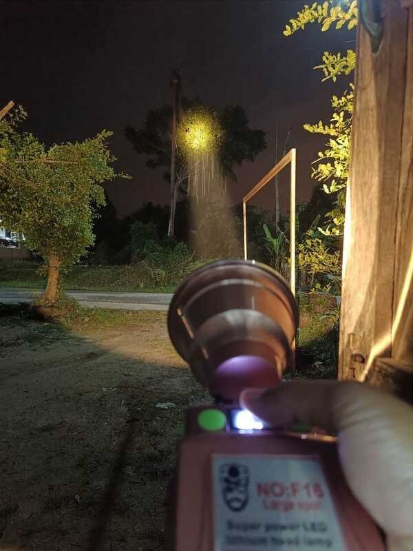 ❤ ไฟฉาย F16 จอ 12ซม เบา ไฟ70วัตต์ ชาร์จในรถได้