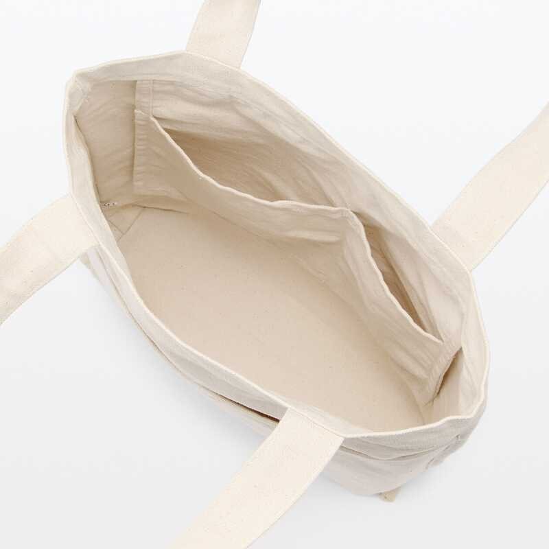 ❤ มูจิ กระเป๋าสะพายข้างผ้าฝ้ายทรงสูง - MUJI Canvas Tall Tote Bag