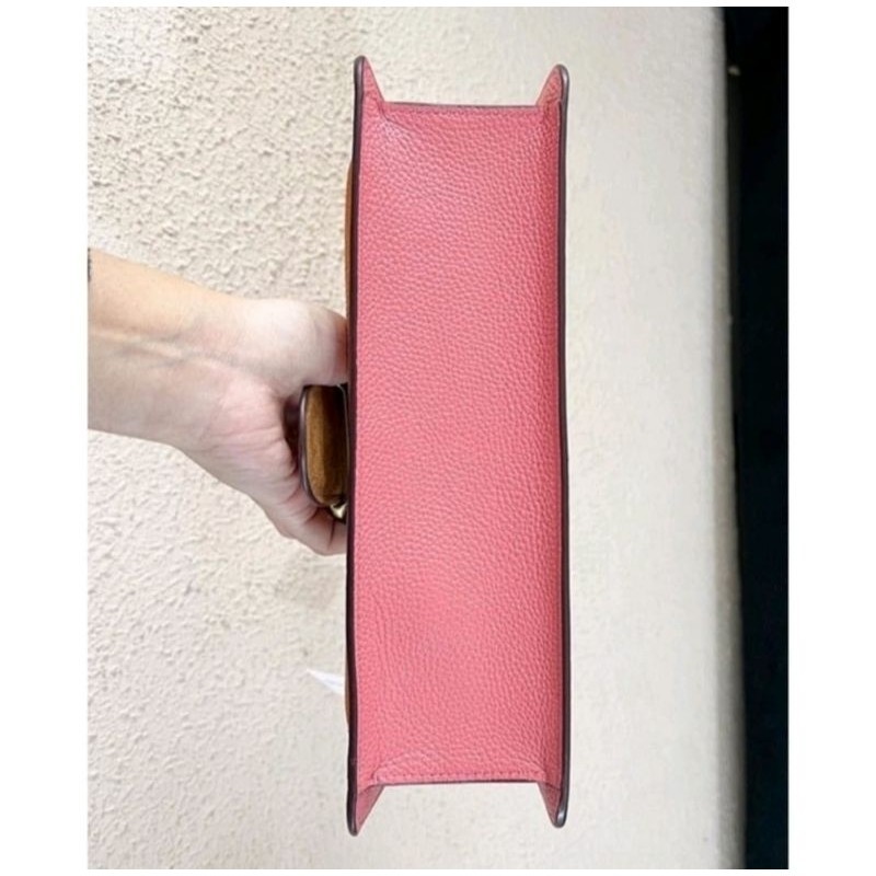 Preloved coach tabby สีชมพู