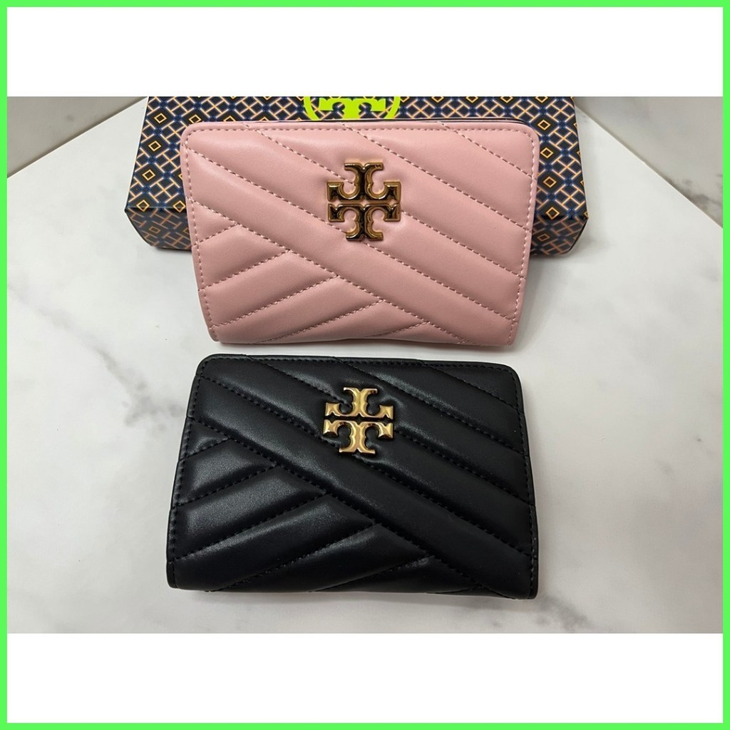 (จัดส่งรวดเร็ว) กระเป๋าสตางค์แบบพับได้ใหม่ของ Tory Burch กระเป๋าสตางค์ใบสั้นกระเป๋าสตางค์ขนาดเล็กแพ็