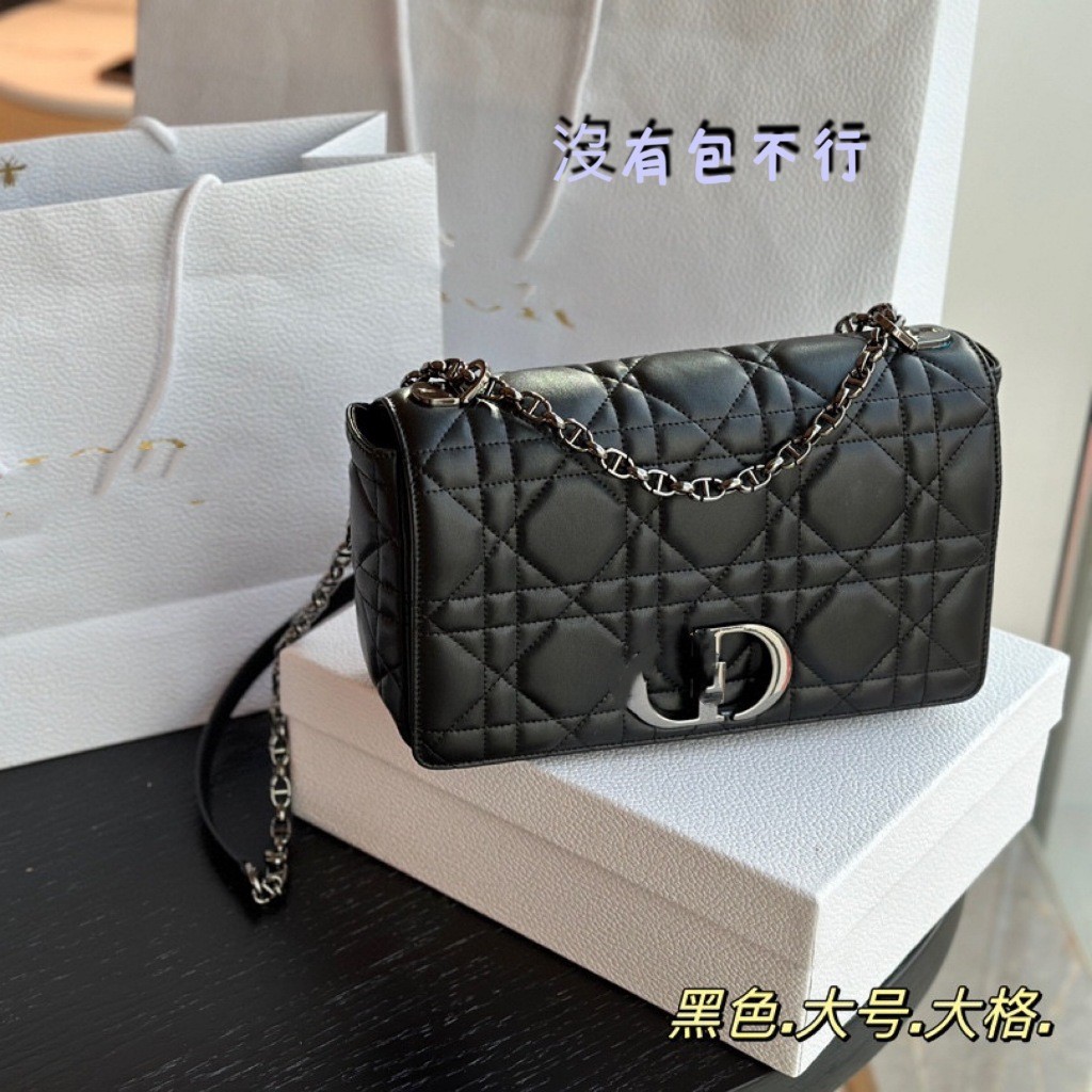 【Lalaland Luxurybag1 】 Caro chain หวายขนาดใหญ ่ ตารางใต ้ วงแขนหนังผู ้ หญิงกระเป ๋ าเป ้ สะพายหลัง