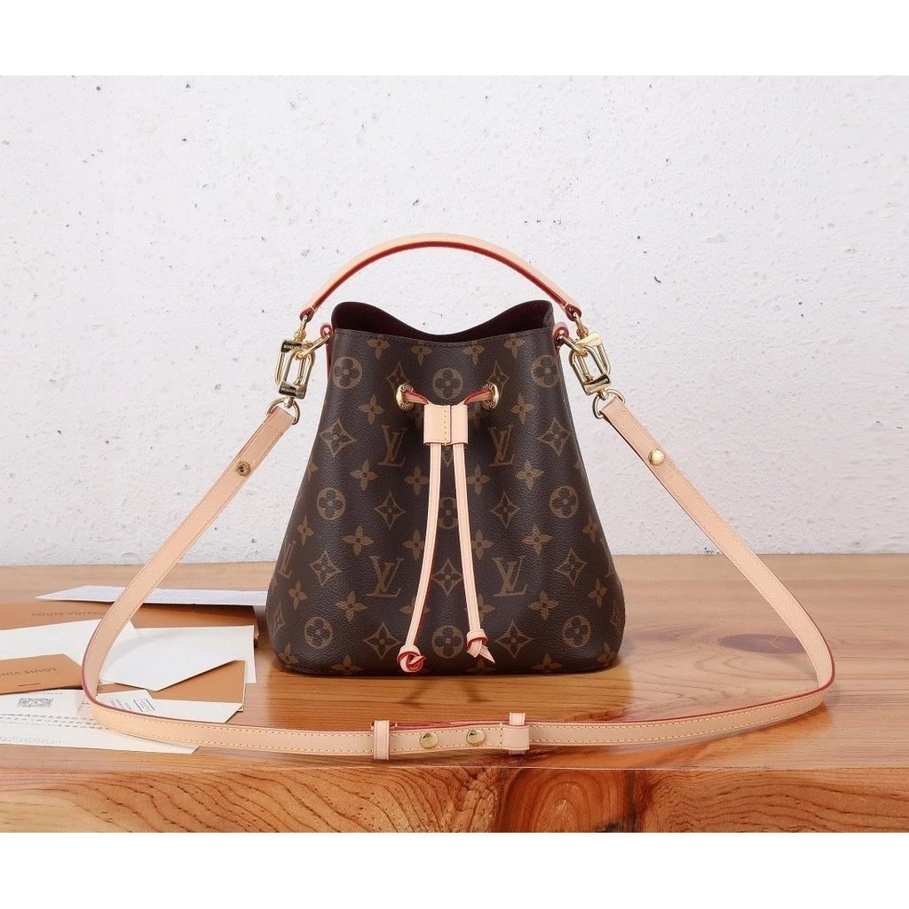 [ คลังสินค ้ าพร ้ อม ] กระเป ๋ าผู ้ หญิง LV Louis Vuitton neonoe mini Bucket Bag BB Presbyopic On