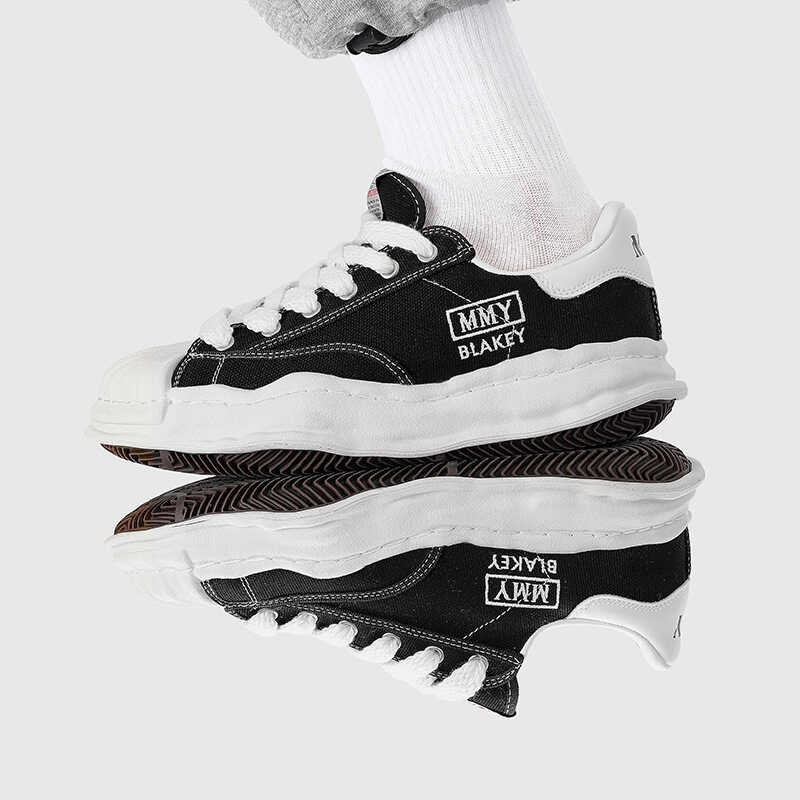 BLAKEY รองเท้าผ้าใบหัวเปลือกหอยรองเท้าผ้าใบพื้นหนาร MMY