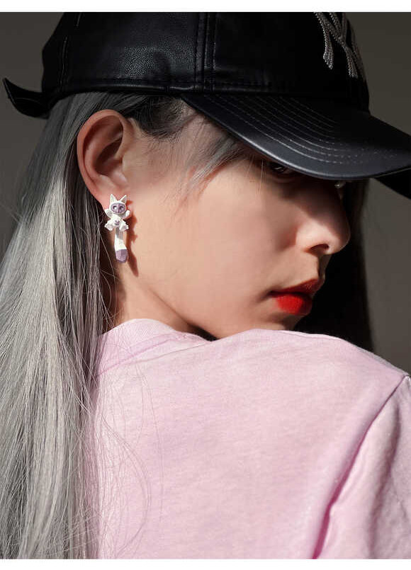 8 I Want To Play A Game /Ysoo Ysoo ต่างหูตุ้มหูสุดเท่ต่างหูแนวตลกๆ