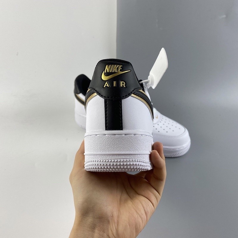 ♞,♘,♙Nike Air Force 1'Double Swooshes' สีขาว สีดำ ทอง รองเท้า free shipping