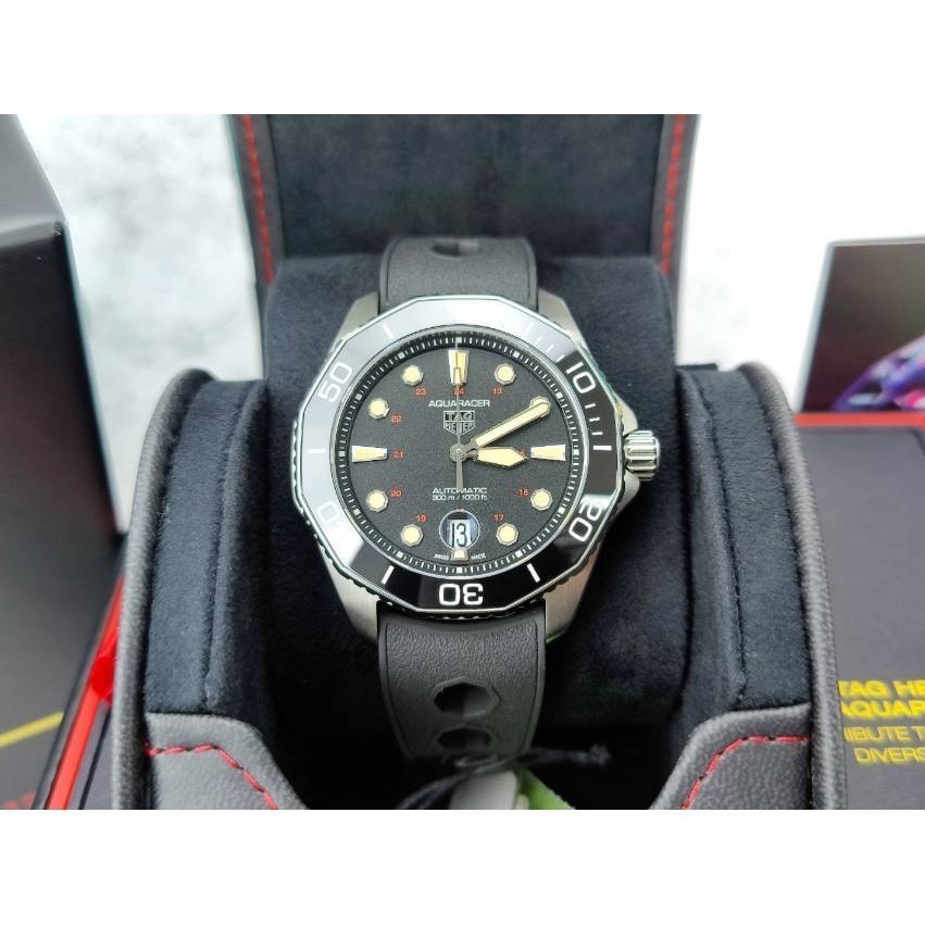 แท ็ ก Heuer TAG Heuer Racing ดําน ้ ํา WBP208C.FT6201 Mechanical Men 's Watch 43mm