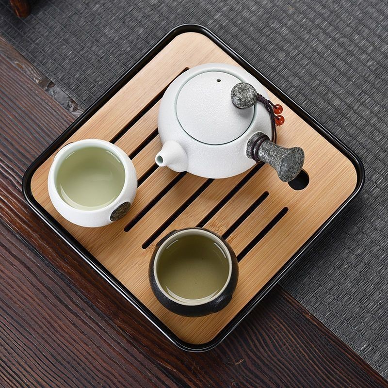 ครบชุดชุดน้ำชากังฟู ชุดเล็ก กระเป๋าเดินทาง กาน้ำชาที่บ้าน หม้อหนึ่งใบ สองหรือสี่ถ้วย ชุดน้ำชา ถ้วย
