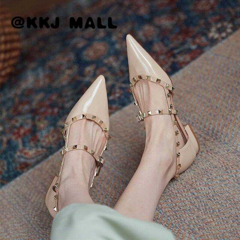 ❤ ❤ KKJ MALL ปิดนิ้วเท้าผูกเชือกรองเท้าสตรีรองเท้าหนัง