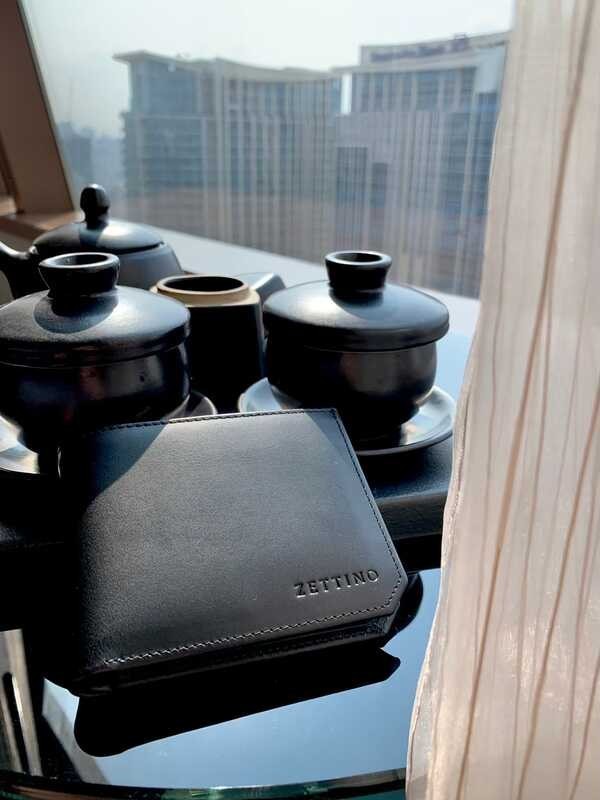 กระเป๋าสตางค์หนังเเท้สำหรับผู้ชาย ZETTINO l Classic Wallet Cassic Waet