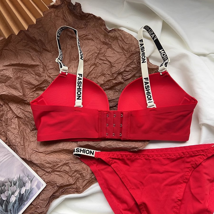 1 ชุดwomen Seamless Bra+Panties Push Up ฟองน้ําหนาเยาวชนสาวไร้สายชุดชั้นในความเรียบง่ายชุดชั้นในหญิง Bralette ราคา ถูกที่สุด ดีลบีเคเค แกลเลอรีภาพที่ 8