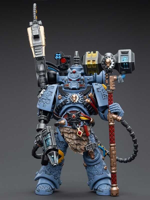 Warhammer 40K Space Wild Wolf เหล็ก Priest Jolyn Fairhammer JT5208 รุ่นที่เคลื่อนย้ายได้