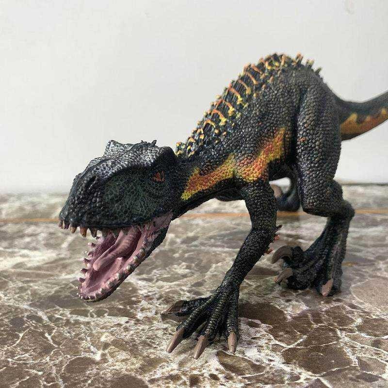 1:35 Nanmu Berserker Raptorไดโนเสาร์indoraptorที่มีรูปมนุษย์ขนาดเล็ก