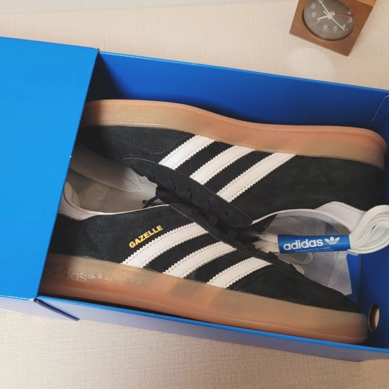 ♞,♘Adidas Gazelle Indoor Core Black / Red H06261 H06259/IG1596/H06272IG4999/IH7499/IE0540/IH9989- P