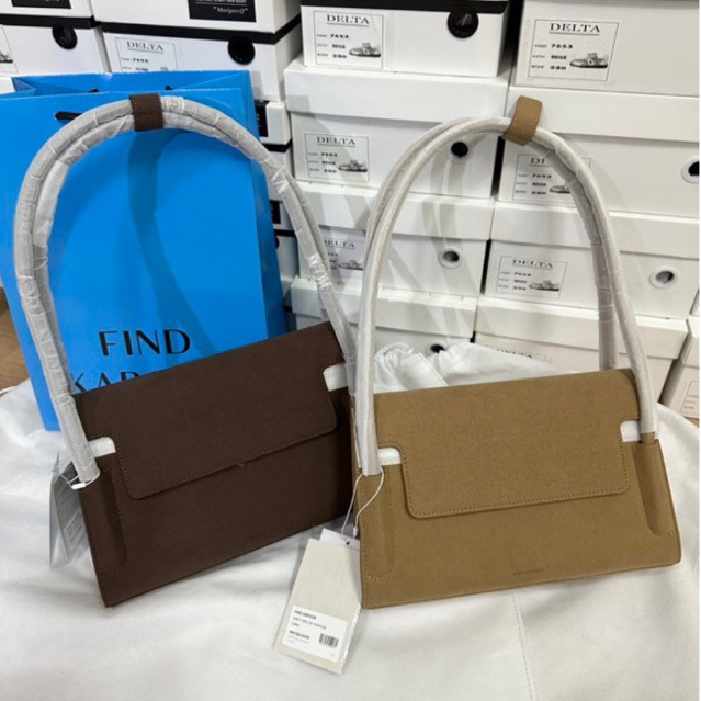 [GENUINE ] Find Kapoor Marty armpit bags ไซส ์ 26 สี Chamude Camel