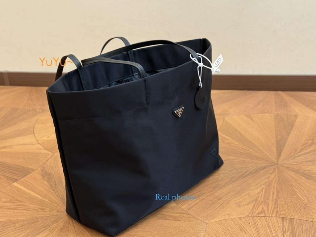 [YuYu 24h Shipping] Classic Shopping Bag tote Bag กระเป๋าถือปฏิบัติทนทานน้ําหนักเบาสบายกระเป๋าความจุขนาดใหญ่ขนาดเรียบง่าย: 38 * 32 ซม.