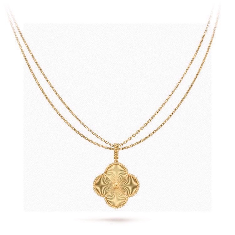 ♞Van Cleef &amp; Arpels necklace VIP Gold