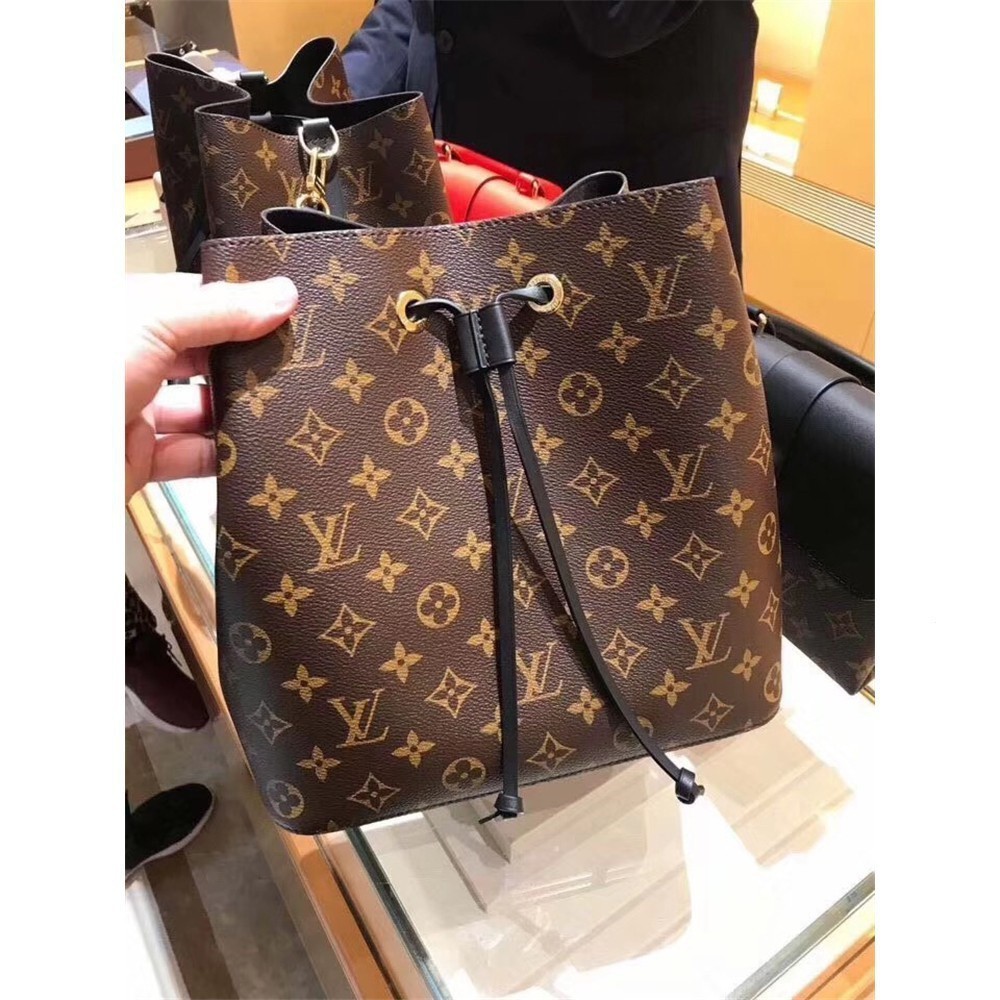 ใหม่ ของแท้ LV__Neonoe LV__bucket bag M44020 black spot ZKI2