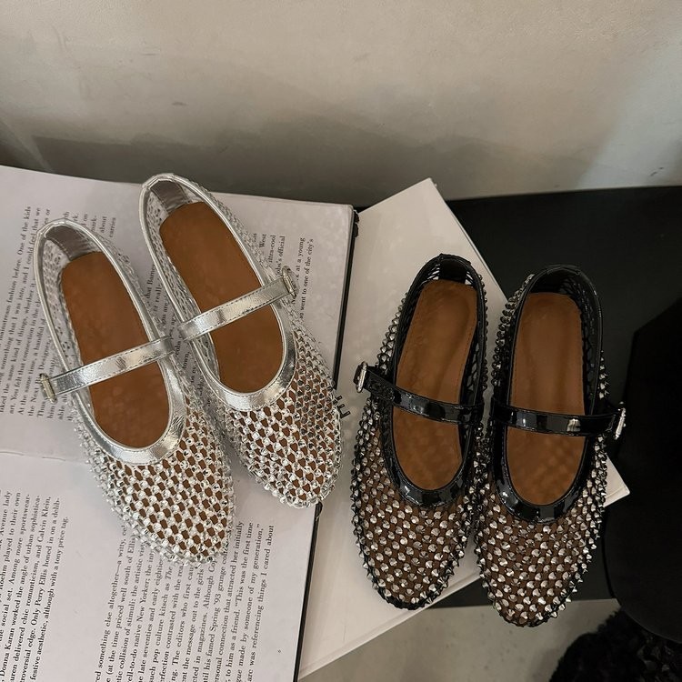 Rhinestone ตาข่าย Hollow Breathable เจาะเต็มแบน Mary Jane รองเท้าผู้หญิง 2024 ฤดูร้อนใหม่ภาษาฝรั่งเ