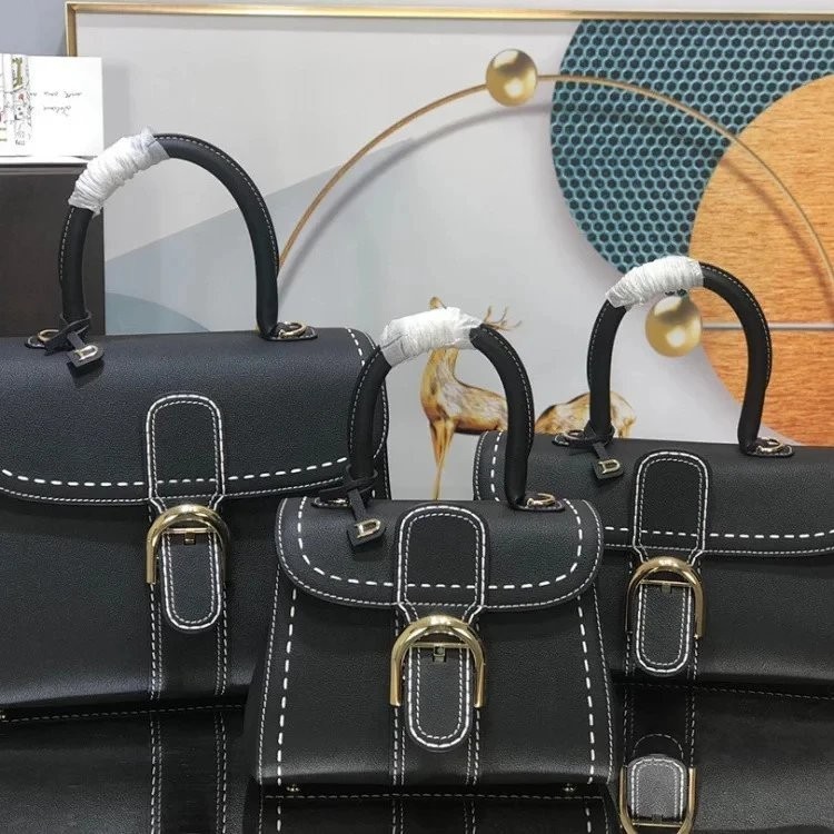 Delvaux Delvaux ยี ่ ห ้ อใหม ่ Le Brillant Series เย ็ บด ้ านนอก Magic กระเป ๋ าถือสีดํากระเป ๋ า