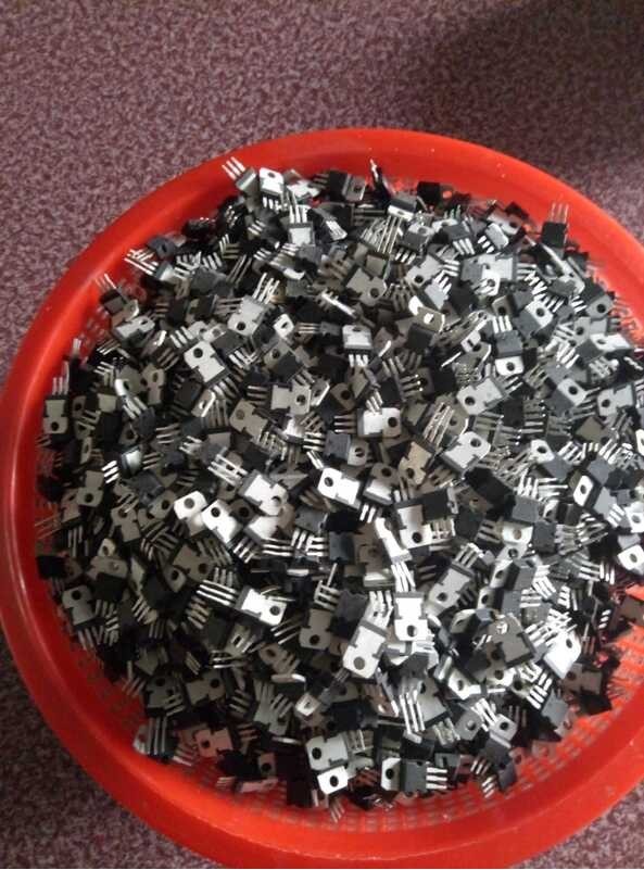 5ชิ้น P75nf75 75Nf75 75N75 - MOSFET N-Ch 75V 300W To-220ในสต็อก