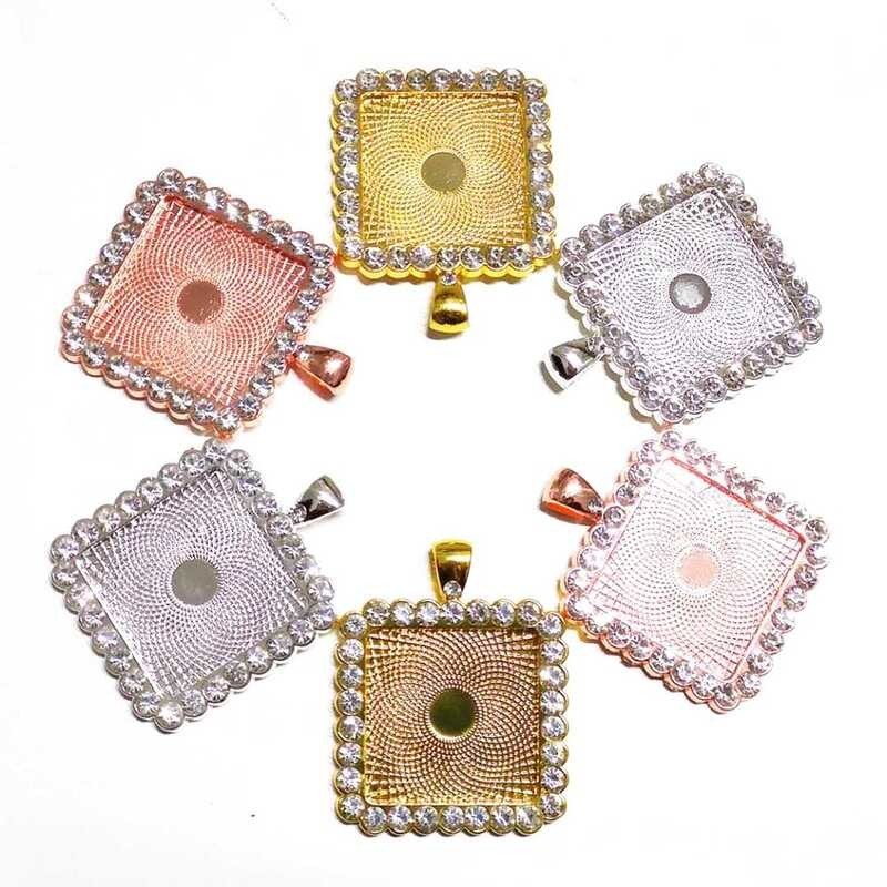 50Pcs ถาดสี่เหลี่ยมใน 25 มม. ผู้หญิง DIY สร้อยคองานฝีมือ T03