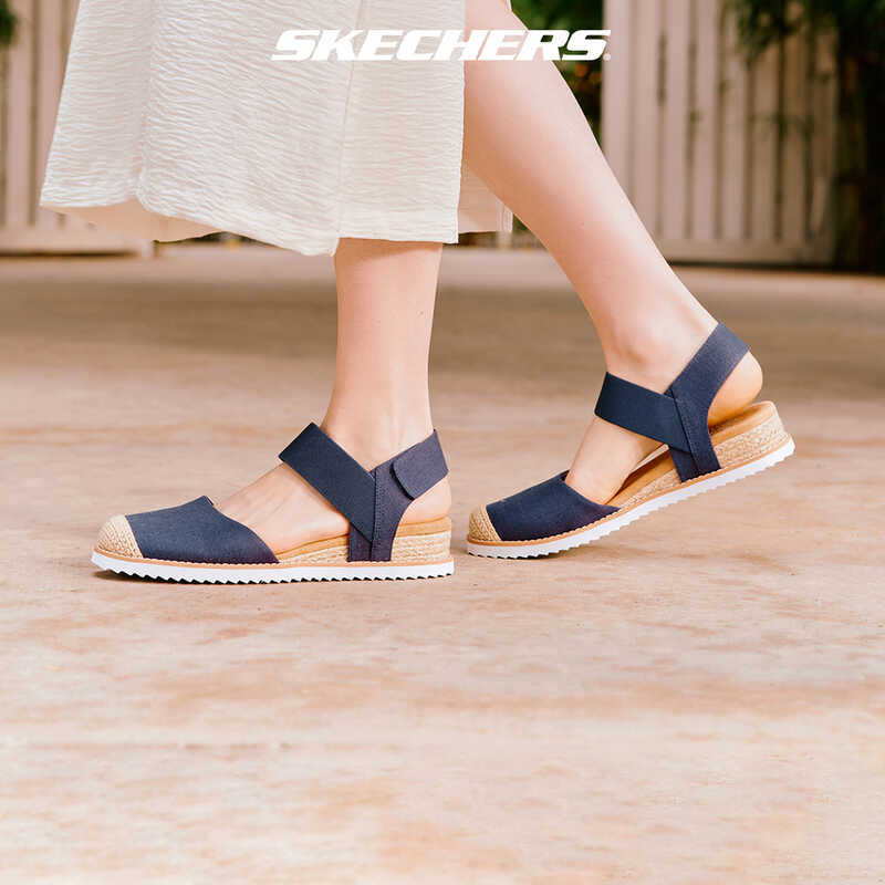 รองเท้าแตะ Skechers สเก็ตเชอร์ส ผู้หญิง BOB'S Desert Kiss Sandals - 114