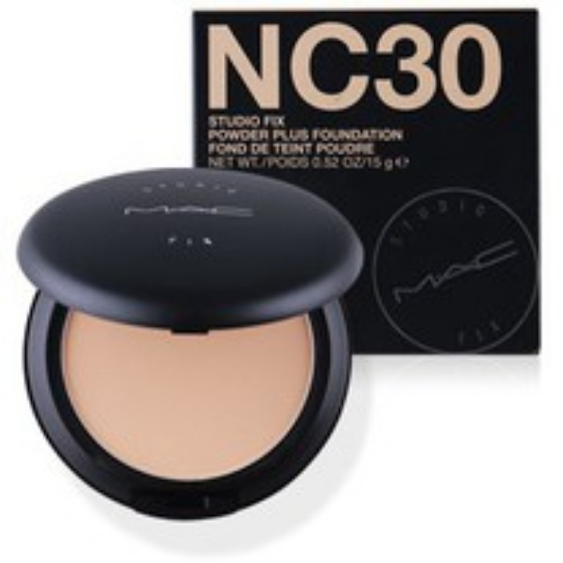 ♞แป้งผสมรองพื้น MAC Studio Fix Powder Plus Foundation 15g #NC20 #NC30