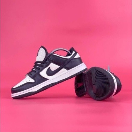 



 ♞,♘,♙Nike SB Dunk Low pro "Panda" -Grade 5A premium