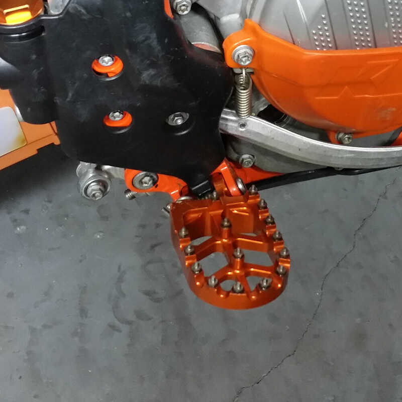 ❤ ที่รองเท้ารถจักรยานยนต์footpegsเหยียบสำหรับktm Sx125 SXF 16-