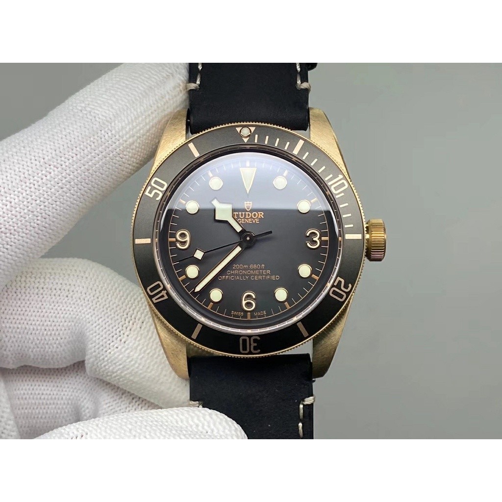 Tudor ZF Factory Green Series Seagull Movement Bay กระจกแซฟไฟร์ 41 มม.