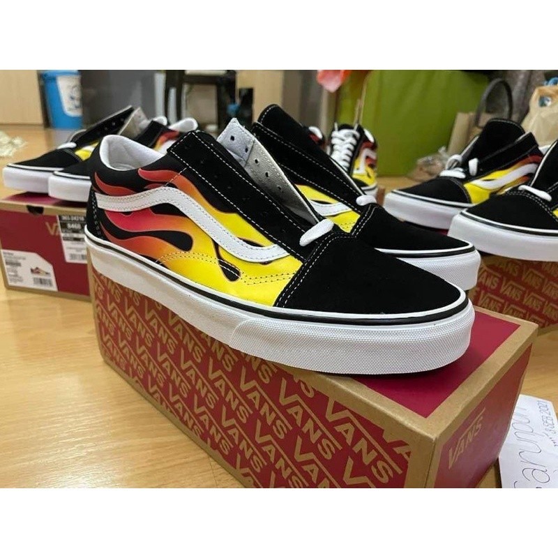 



 ♞,♘,♙Vans Old Skool Flame (ลายไฟ) แท้ มือ1