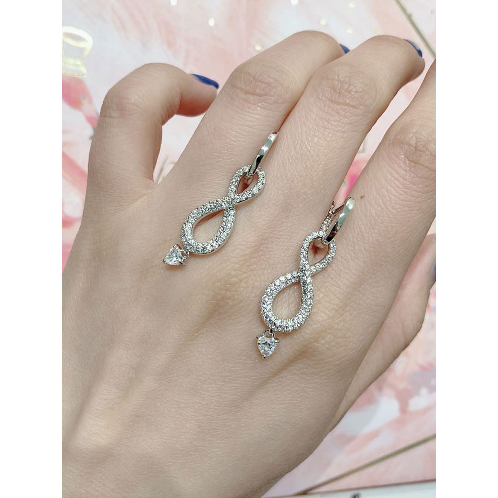 



 ♞,♘,♙สินค้าพร้อมส่งในไทยของแท้100% Swarovski ของแท้ ต่างหูSwarovski Swarovskiต่างหู ต่างหูผู้ห