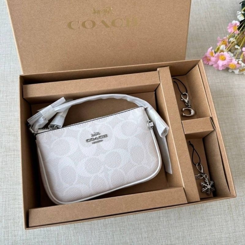 ♞จัดโปร...Coach Boxed Nolita 15 เซตงานกล่อง