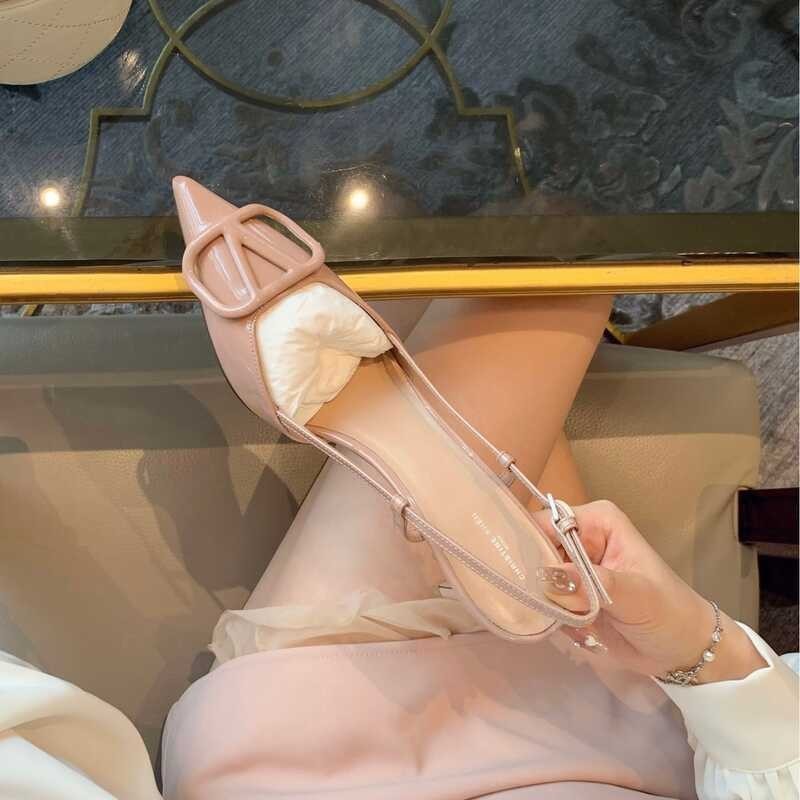 ♎ ♎ ♎ ♎ ♎ ♎ [Sheii Suyin] เพื่อความคมชัด ~ ปลายแหลม V