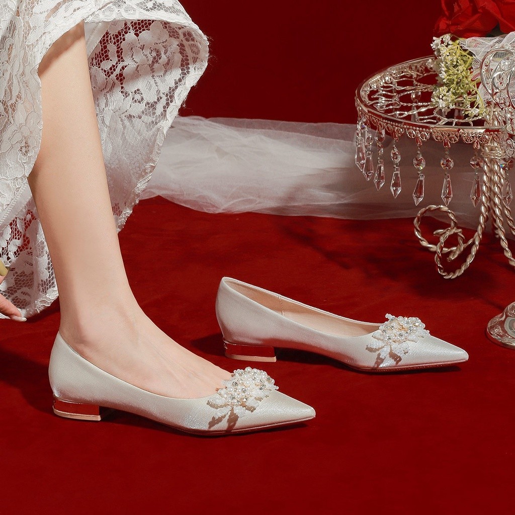 Essar · Wedding Shoes Women Flat Wedding Shoes Bridal Shoes Women Hexiu Wedding Dress Two-Wear Whit