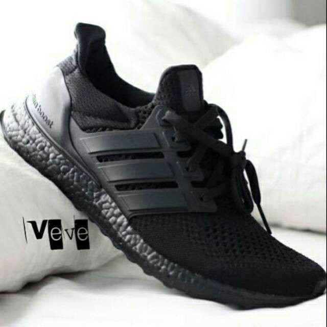 Adidas Ultra Boost 4.0 นิ ้ ว Full Black นิ ้ ว ของแท ้ พรีเมี ่ ยม