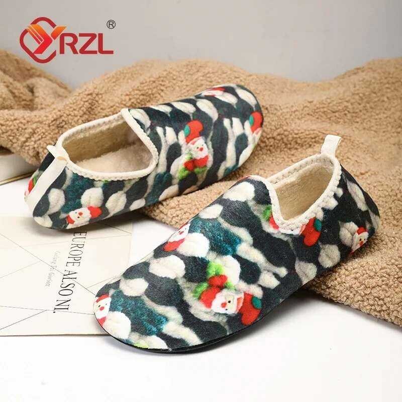 ❤️ YRZL รองเท้ผ้ฝ้ยฤดูหนวผู้ชยคริสต์มสพิมพ์ลื่นบนรองเท้แตะน้ํหนักเบผู้หญิง Plush Home Cotton Lo