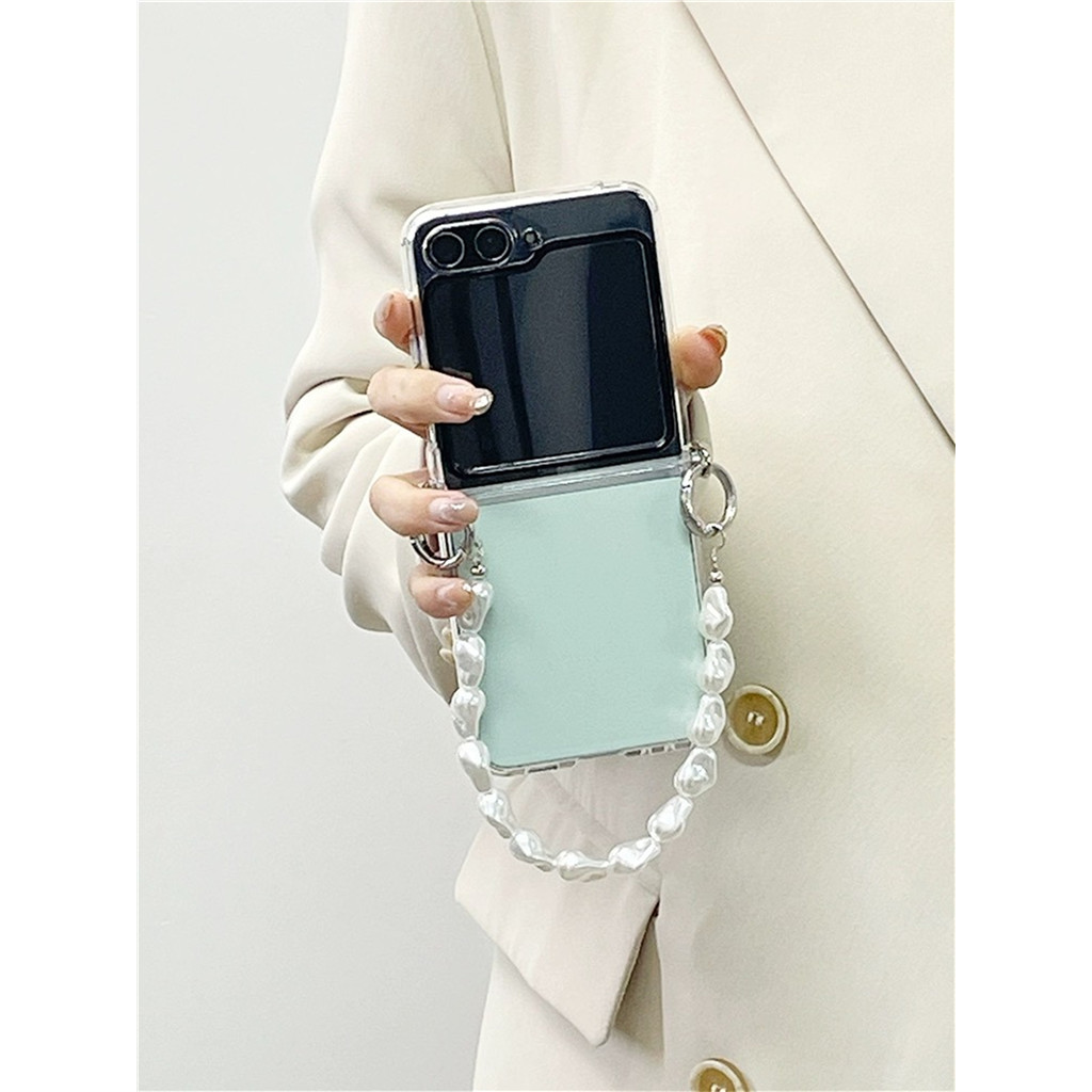 เกาหลีinsโปร่งใสมุกสีขาวไม่สม่ําเสมอสร้อยข้อมือลูกปัดเคสโทรศัพท์สําหรับgalaxy Z Flip 5 5G Z Flip6 Zflip3 Zflip4 ฝาหลัง