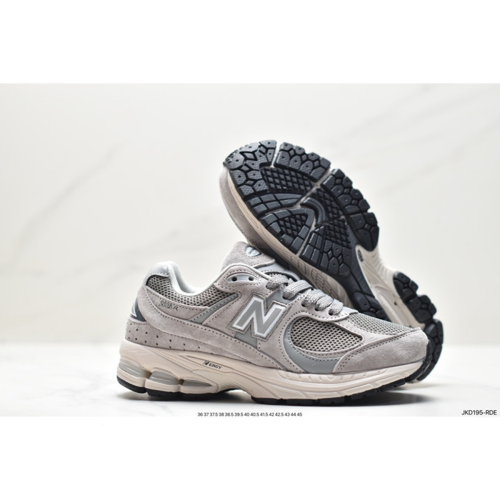 New Balance NB 2002R รองเท้าวิ่งย้อนยุคผู้ชายผู้หญิงสไตล์เดียวกันสีเทา 1X4S B90Z