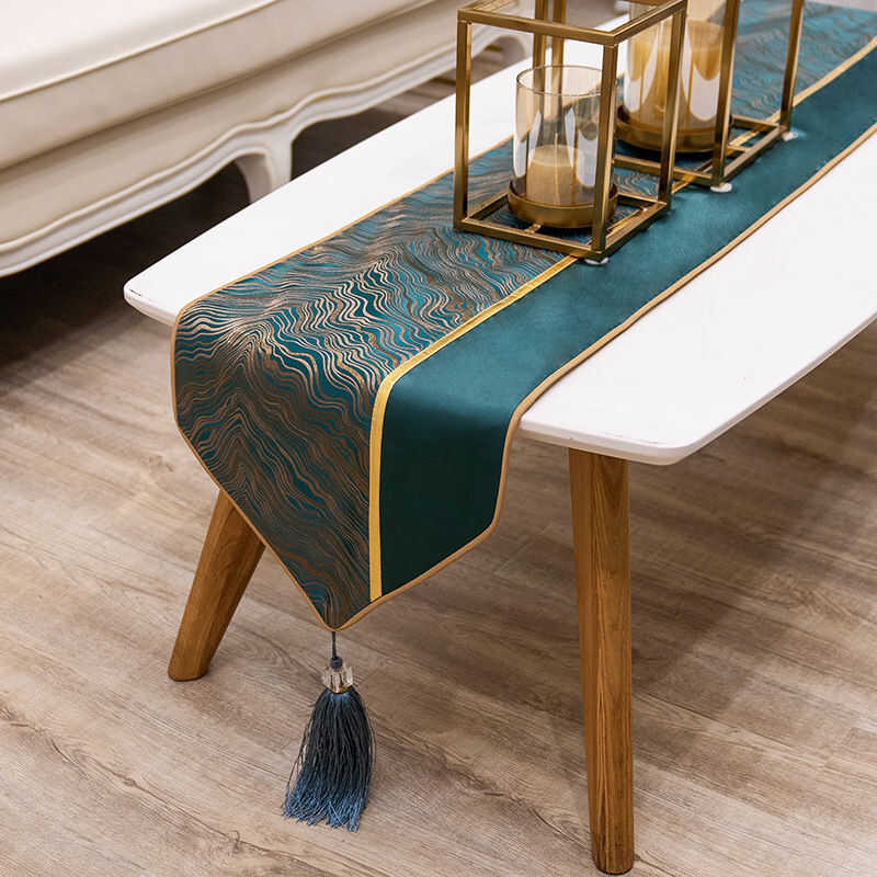 LY Ury Table Runner Table Splicing European Jacquard Patchwork Gold Strip Bed Runner Table Flag Fas
