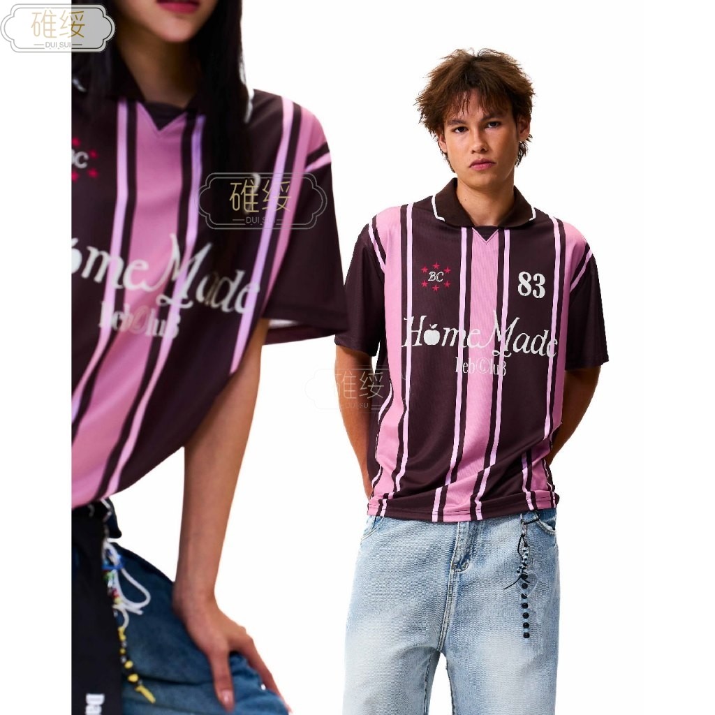 BEB CLUB เสื้อกีฬา "1999" สีน้ําตาล สีชมพู