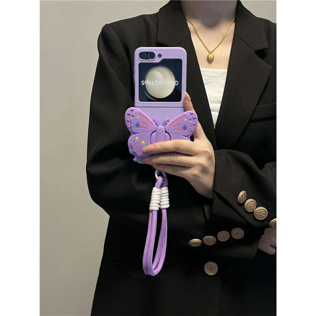 เกาหลี ins สีม่วงซิลิโคนนุ่มผีเสื้อผู้ถือเคสโทรศัพท์พร้อมสายคล้องมือสําหรับ Galaxy Z Flip 5 6 Z Flip6 Zflip5 Zflip5Cover