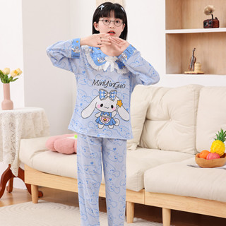 ชุดนอนแขนยาวน่ารักสำหรับเด็กอายุ 6-7 ปี ใส่อยู่บ้าน