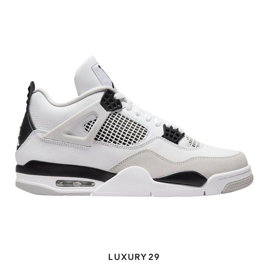 ♞,♘,♙Nike Jordan 4 Retro Military Black