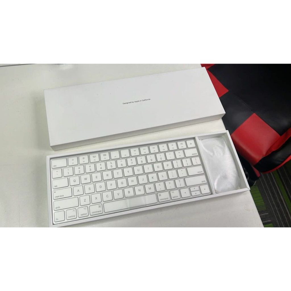 คีย ์ บอร ์ ดไร ้ สาย Magic 2 -MLA22LL/A Magic Bluetooth Mouse 2 -MLA02LL/A