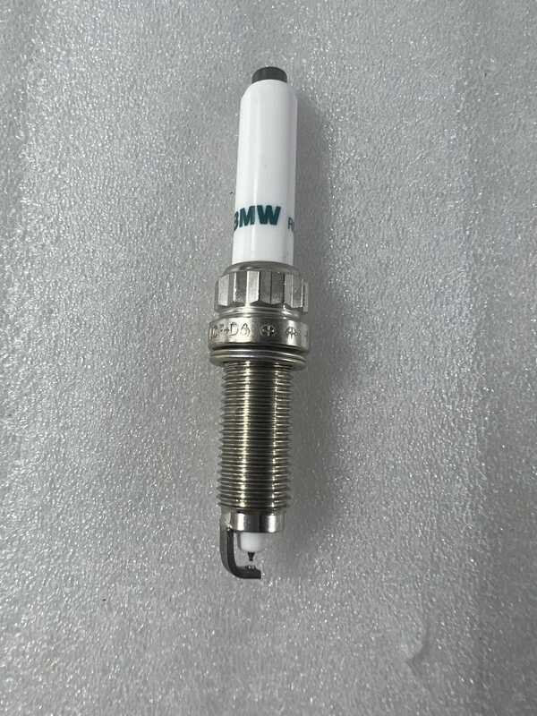 สำหรับ Land L460 Executive L461 Range Rover Sport เบนซิน 4.4T V8 Spark Plug Lr158761