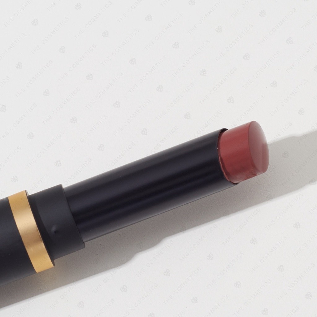 ฟิกเกอร์ ,,MAC Powder Kiss Velvet Blur Slim Stick 2g - Over The Taupe  แมค  ลิปสลิม สีนู้ดน้ำตาล