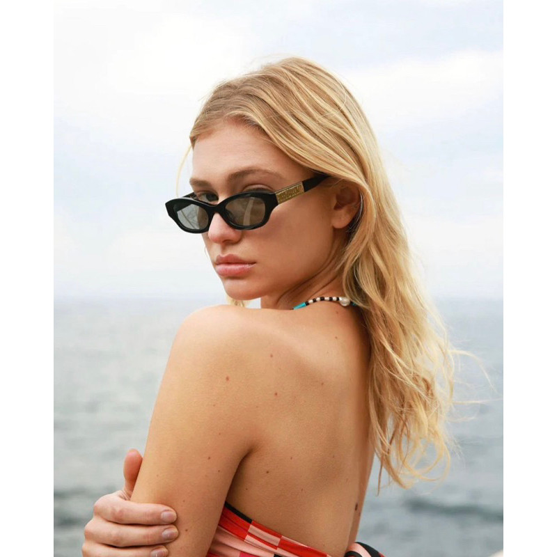 แว่นตากันแดด แบรนด์ Poppylissiman รุ่น Courtney ️